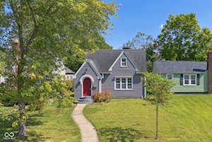 2309 Pearl St Columbus, IN 47201