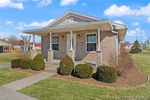 316 Elm St Paoli, IN 47454