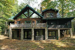 7275 Hamilton Creek Rd Nashville, IN 47448