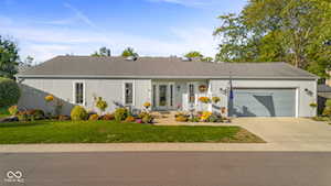 1050 Rocky Ford Dr Columbus, IN 47203