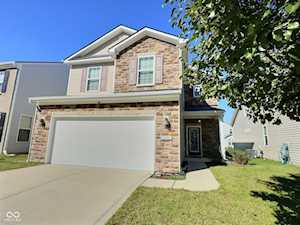 1994 Shadow Creek Blvd Columbus, IN 47201