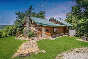 8701 E Splinter Ridge Rd Madison, IN 47250