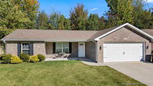148 Wooded Ct Hanover, IN 47243