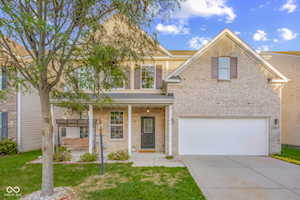 1950 Lakecrest Dr Columbus, IN 47201