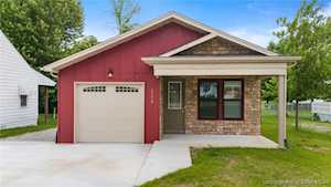 232 E Main St Austin, IN 47102