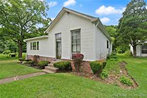 1127 Walnut St Madison, IN 47250