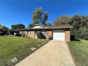 2603 Bishop Rd Jeffersonville, IN 47130