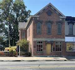 829 W Main St Madison, IN 47250