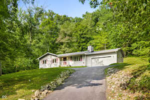 1726 Harrison Ridge Rd Nashville, IN 47448