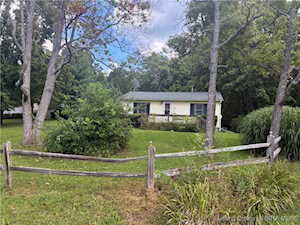 3751 N Shell Ln Salem, IN 47167