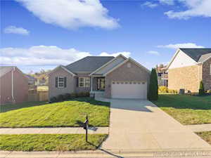 3006 Zachary Trl Georgetown, IN 47122