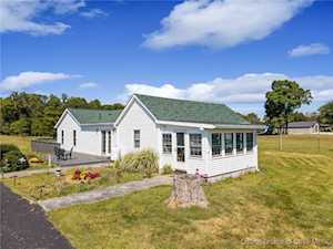 3490 Locust Point Rd SE Corydon, IN 47112