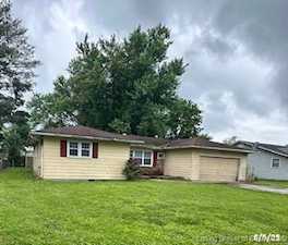 129 E Larry Ln Scottsburg, IN 47170