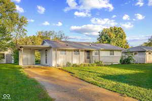 2811 Poplar Dr Columbus, IN 47203