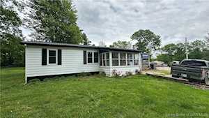 5084 W Little Patoka Rd Taswell, IN 47175