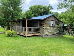 305 Court St Leavenworth, IN 47137