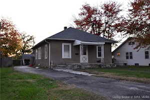 604 Lincoln Blvd Sellersburg, IN 47172