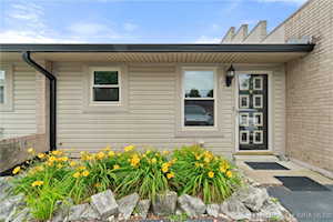 710 Victoria New Albany, IN 47150