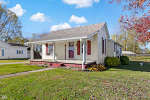 1620 Jonesville Rd Columbus, IN 47201