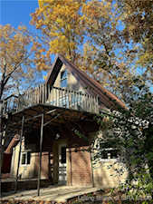 5732 S Maplewood Dr Marysville, IN 47141