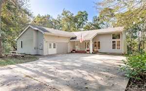 5392 S Bonsett Dr Lexington, IN 47138