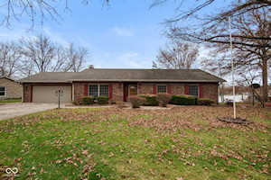 430 Mutton Creek Dr Seymour, IN 47274