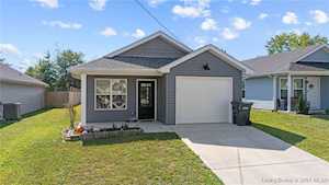 973 Wooded Trail Scottsburg, IN 47170