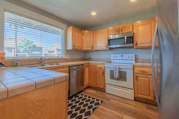 860 S Village #y-8 St George, UT 84770 condo for sale, MLS#24-256770 - Erika Rogers Photo 2