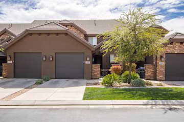 2094 N Coral Ridge Washington, UT 84780 home for sale, MLS#25-258009 - Erika Rogers Photo 2