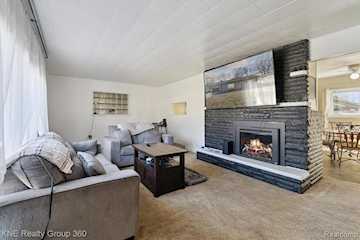 305 W Grand Ave in Mt. Pleasant, MI Photo 5