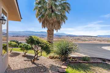 3523 Desert Hills DR St George, UT 84790 home for sale, MLS#25-258423 - Erika Rogers Photo 4