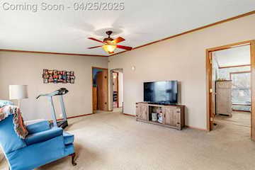 6545 Hiller Ave in Hamburg Twp, MI Photo 3