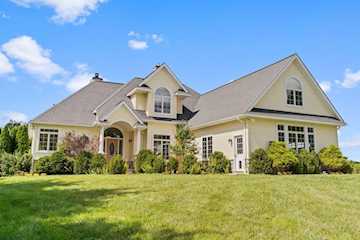 1280 Sylvan Rd in Chelsea, MI Photo 2