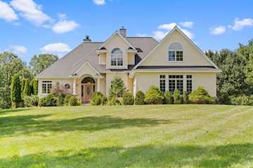 1280 Sylvan Rd in Chelsea, MI Photo 5