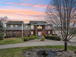 5836 Lost Oak Dr in Salem Twp, MI Photo 2