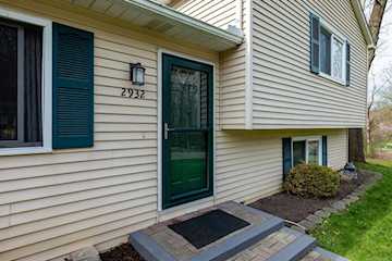 2932 Wilson Ave in Hamburg Twp, MI Photo 3