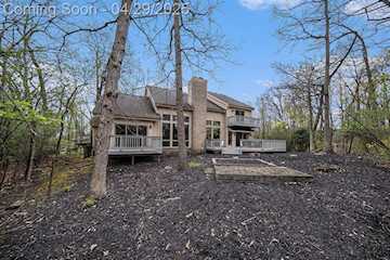 2925 Exmoor Rd in Ann Arbor, MI Photo 3