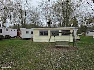 3760 Southwick Dr in Marion Twp, MI Photo 2