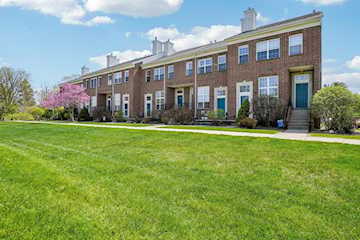 1870 Lindsay Ln in Ann Arbor, MI Photo 2