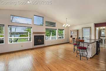 3836 Highcrest Dr in Genoa Twp, MI Photo 5