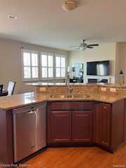 1082 Paddock Dr #78 in South Lyon, MI Photo 5