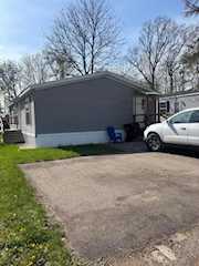 6704 Mill Stream Ln in Lansing, MI Photo 2
