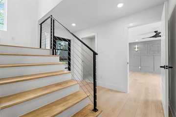 Greysq.com | Premier Real Estate Brokerage for Exceptional Properties Photo 5