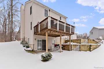 2008 Laurel Oak Dr in Oceola Twp, MI Photo 4