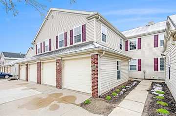 295 Victoria Dr Dexter, MI 48130 | MLS 81025015493 Photo 3