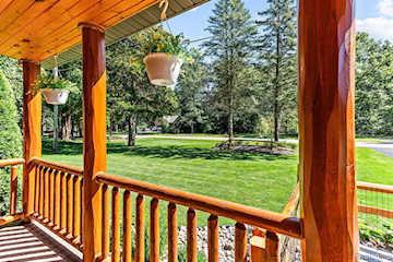10024 Kress Rd in Hamburg Twp, MI Photo 4