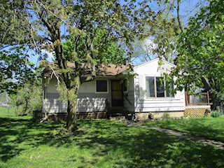 121 Wilkinson St in Chelsea, MI Photo 2