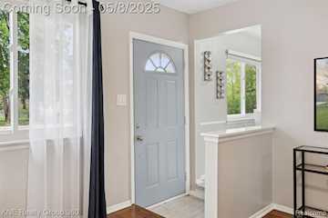 3241 Nordman Rd in Ann Arbor, MI Photo 3