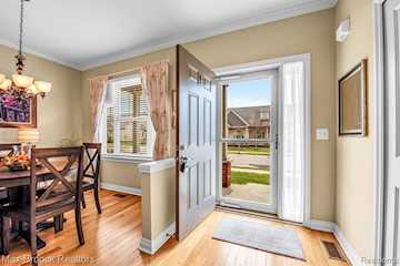 259 Victoria Dr in Dexter, MI Photo 2