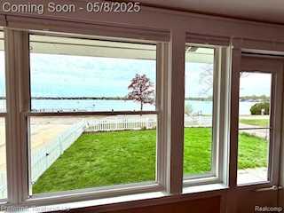 11952 N Main St in Green Oak Twp, MI Photo 4